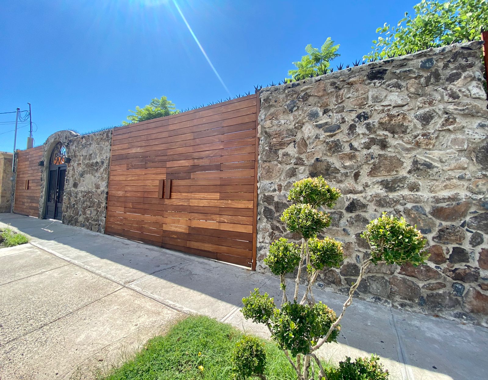 9cc16170-2bbd-4c74-82d3-e494f6997abe