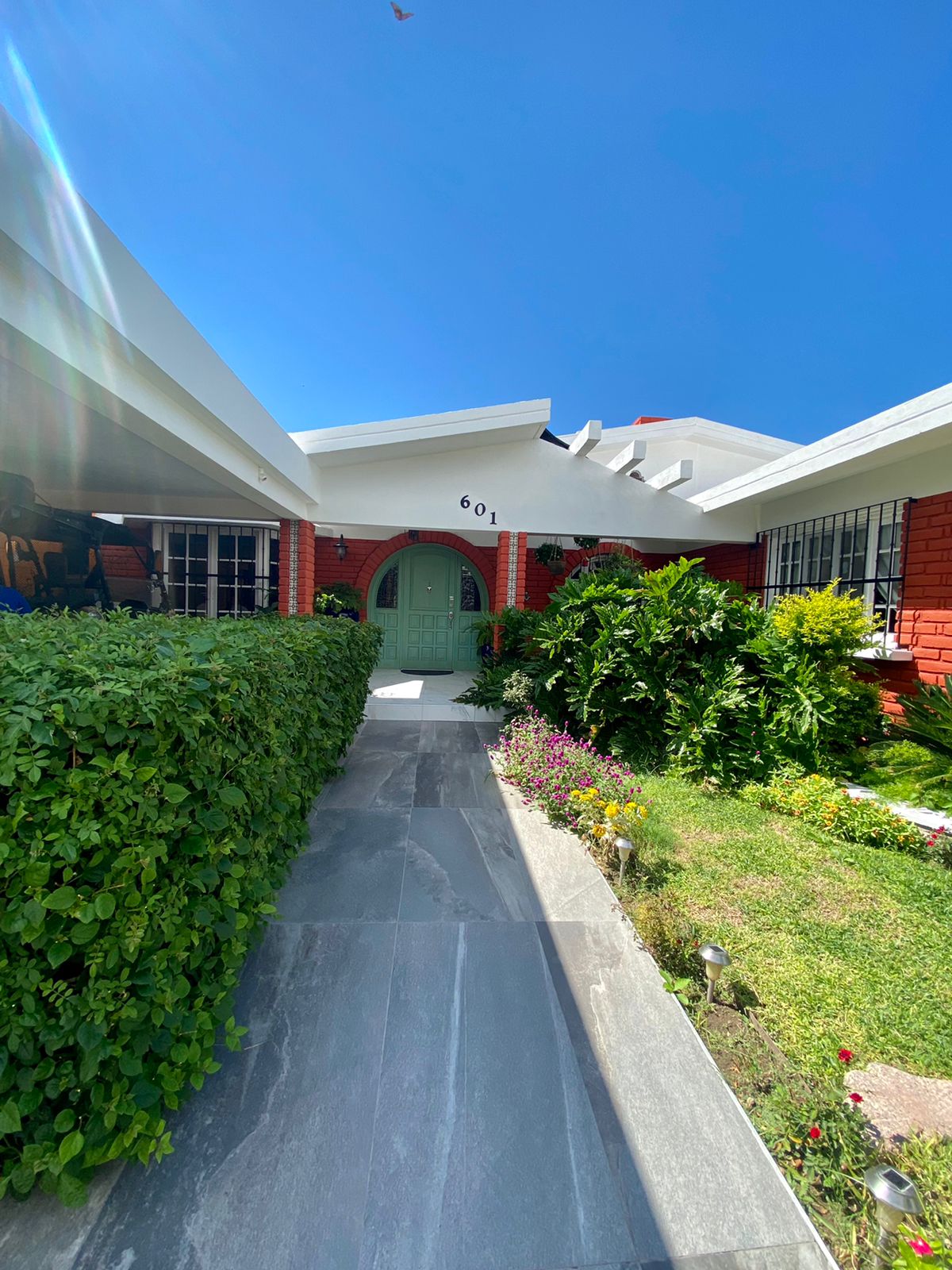 f24cc1e2-8a6a-48e5-9844-db38a44ac514