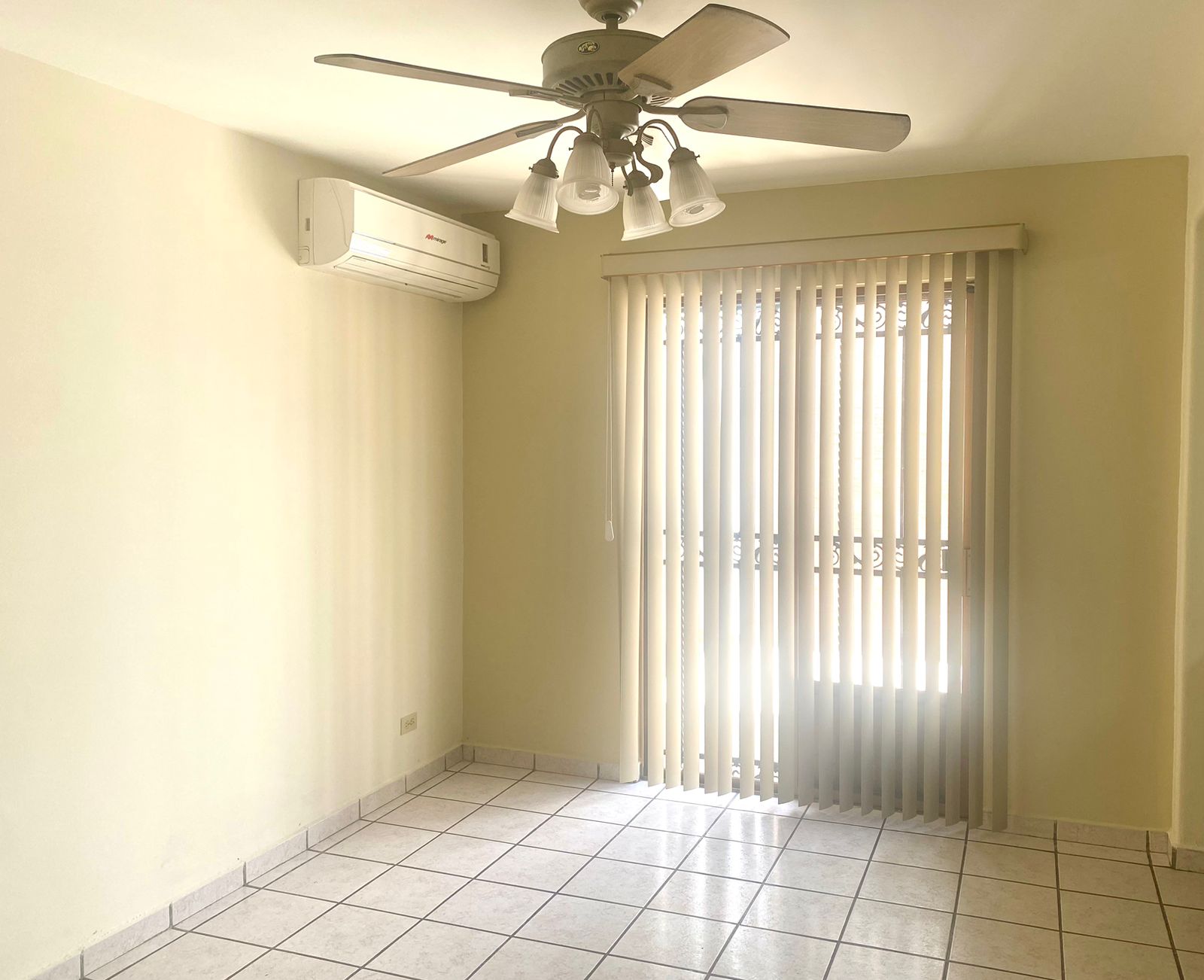 20864351-7f52-47d2-975c-01514e4973db