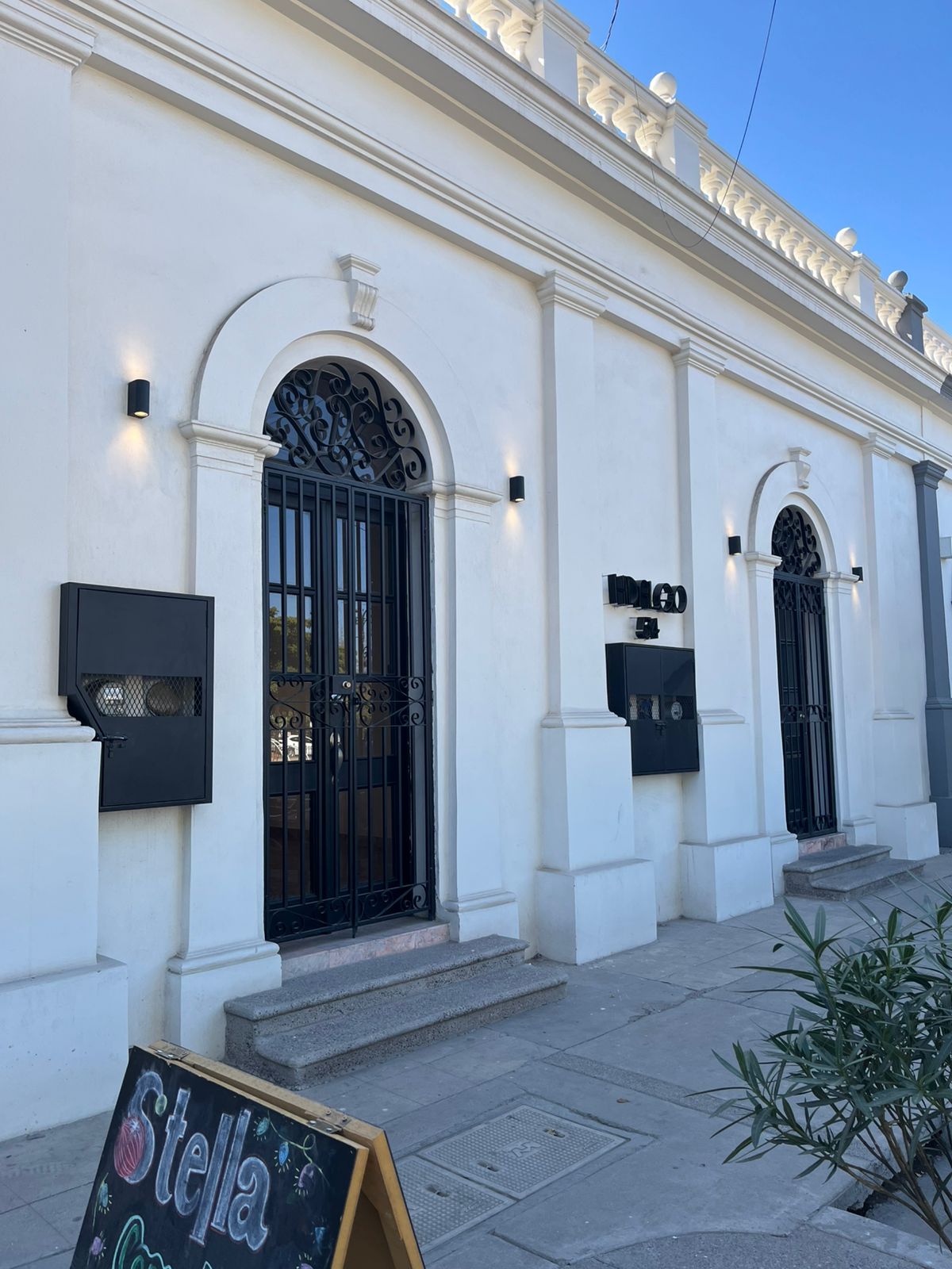 f5f1e478-6cd2-4800-9a87-e94e5d78bd11