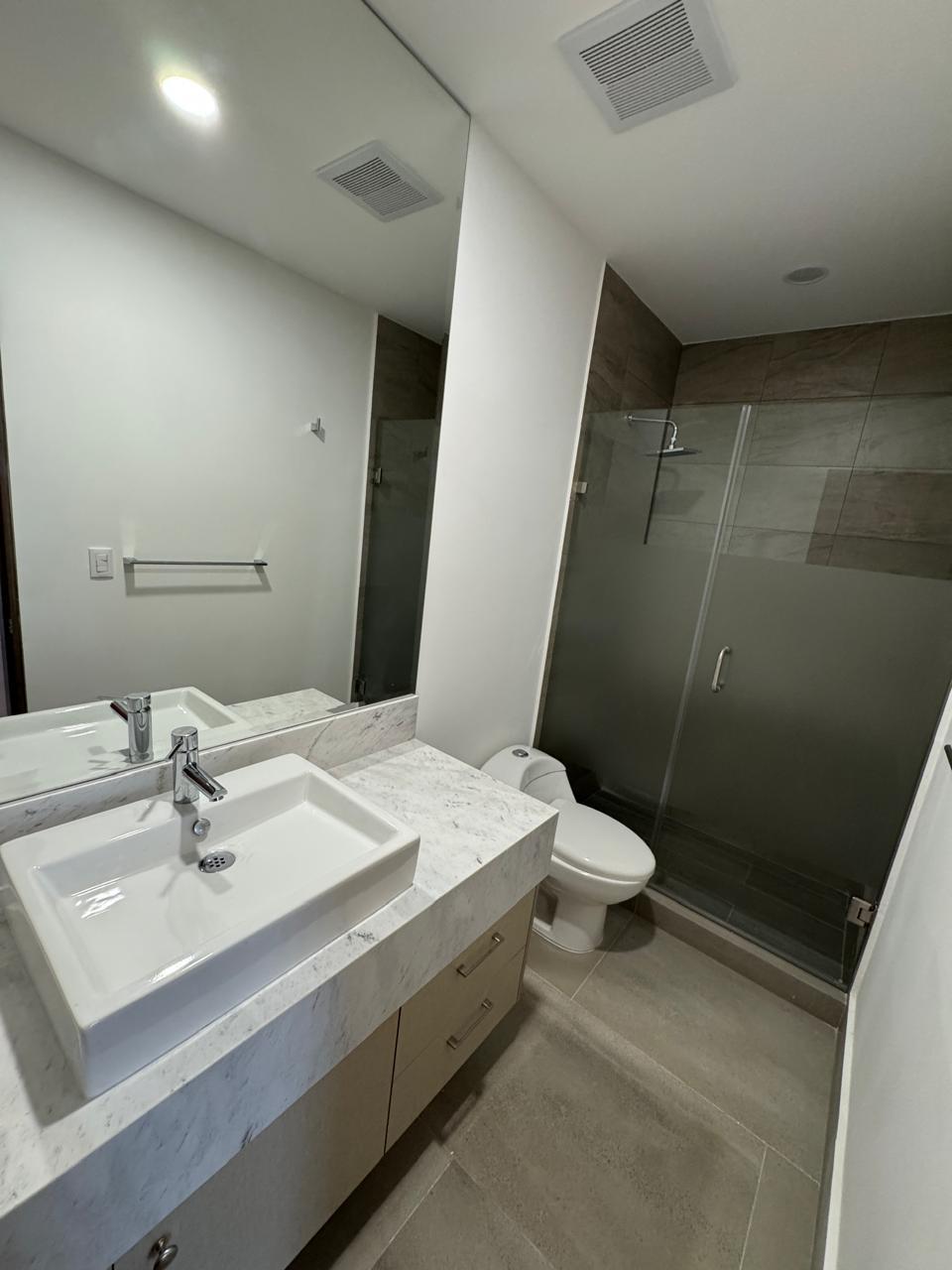 f446af43-c54d-4822-b227-3fd9054504db