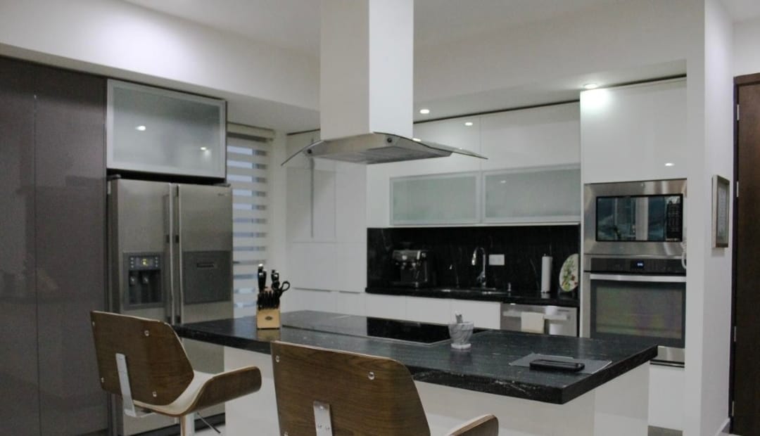 30fab0bb-1e07-41e2-97ea-54d9fbd27ba3