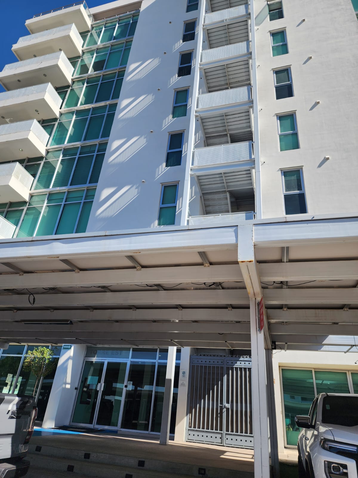 5777a2a8-0112-4ee9-a28e-4e299b735597