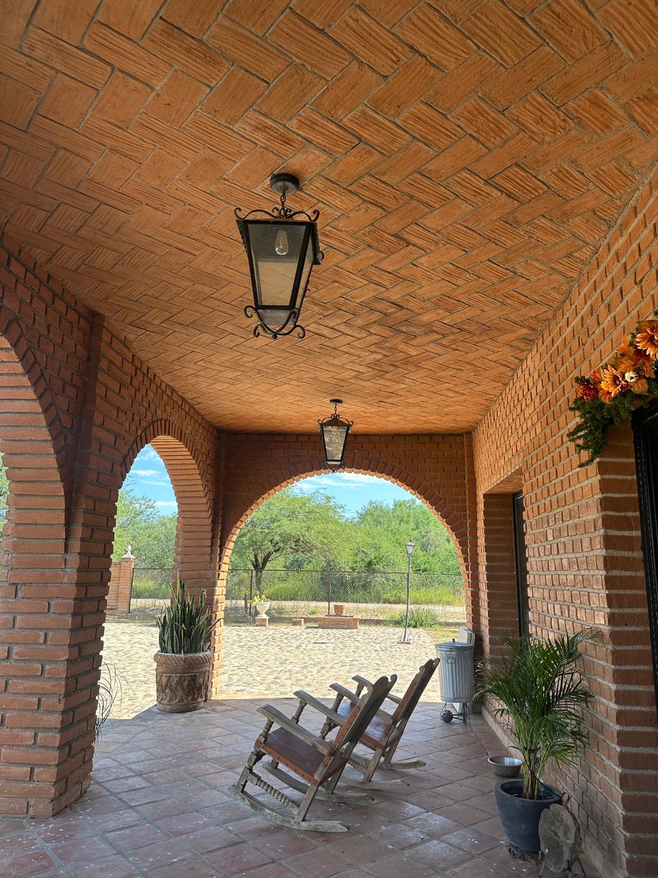 80c777d6-e803-4fc9-84a6-dc9d0f5514f5