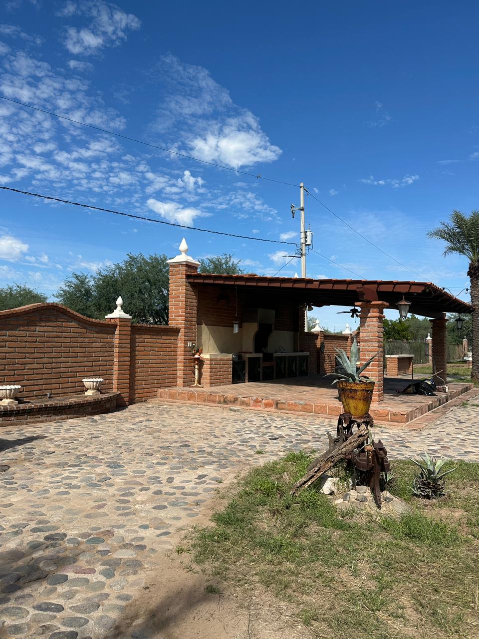 e13995f8-2e21-47e5-be48-dc9f1e53d533