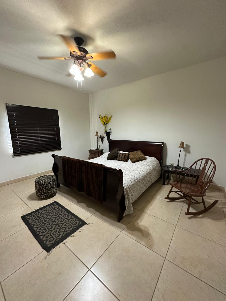 fead2380-d3d5-40e1-b9bc-0971c25e6f94