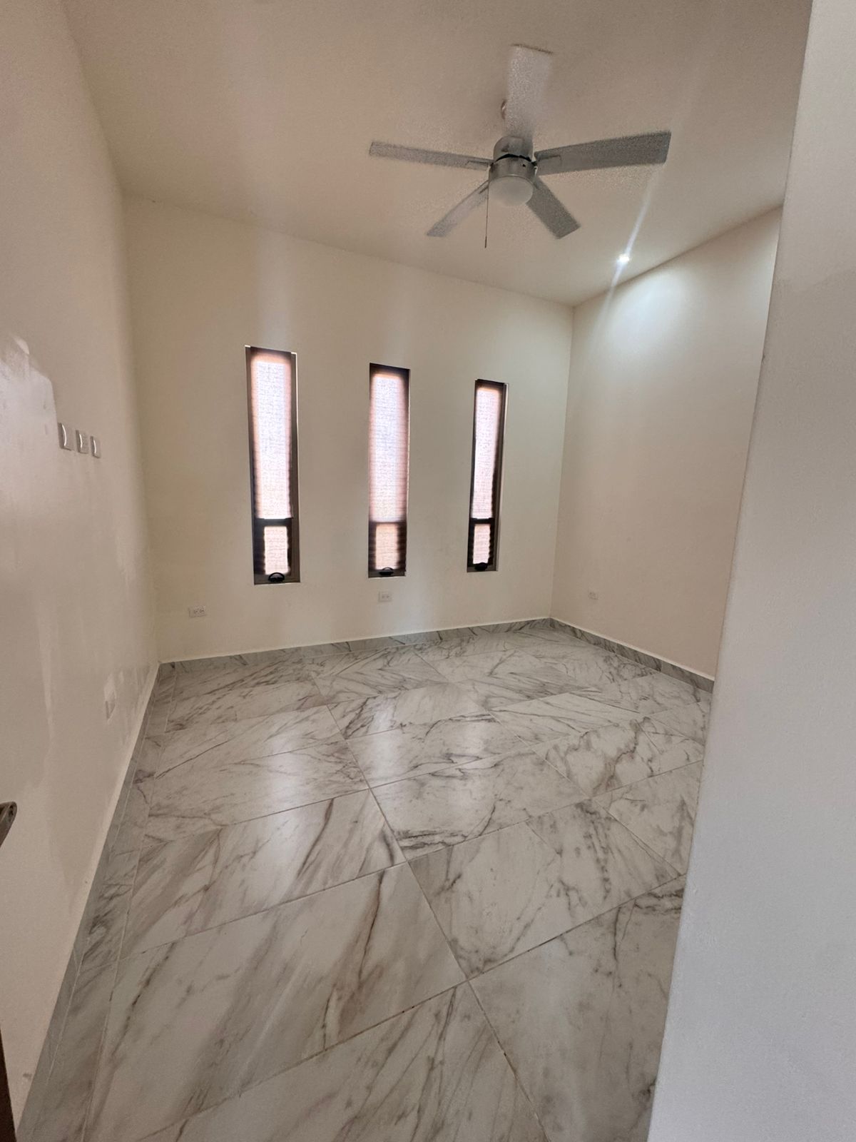 2f7934f4-1edb-49eb-bc80-347c17a2640f