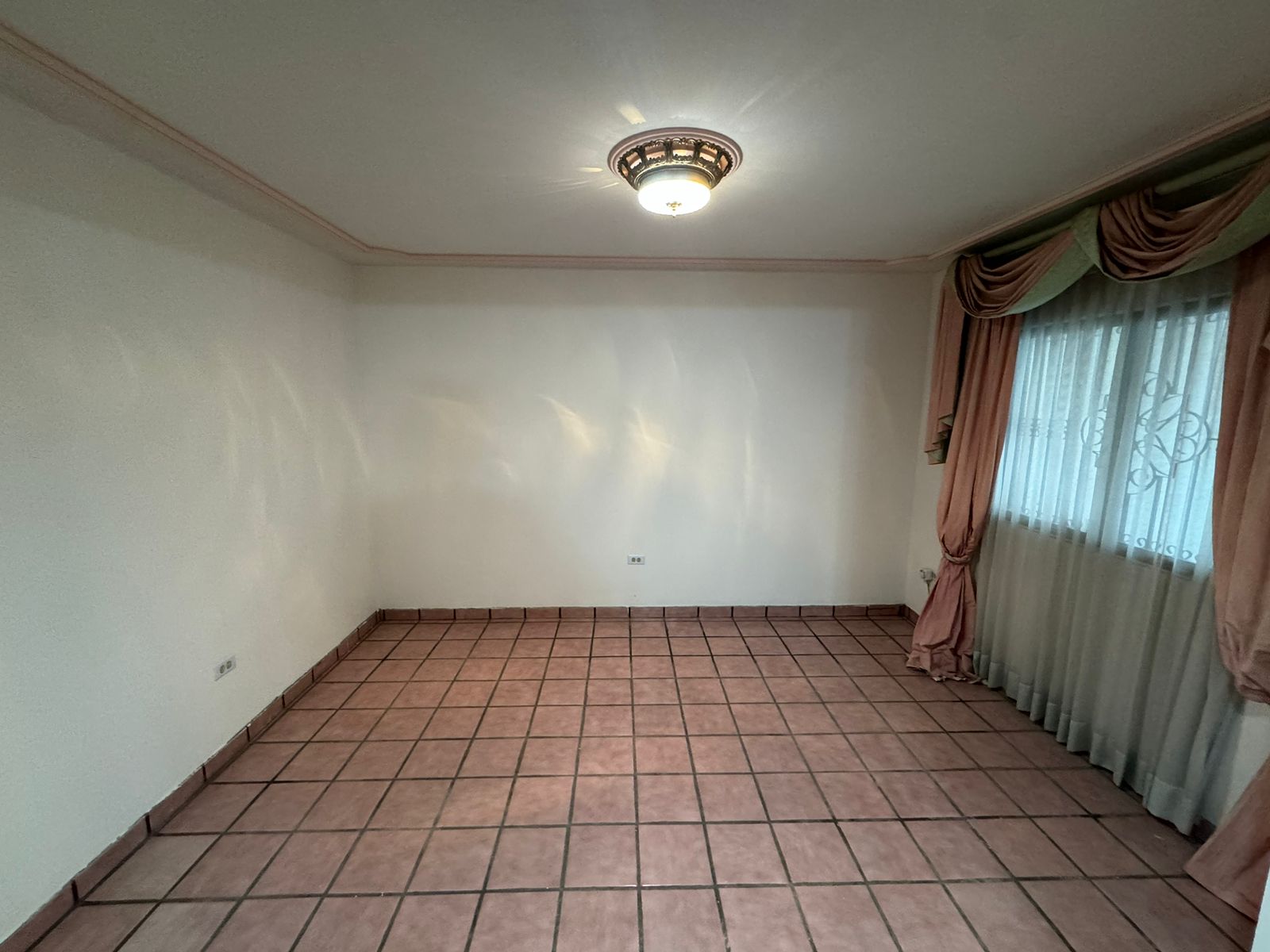 54c062bd-2b43-456b-a6ad-5951f0d1b5e6