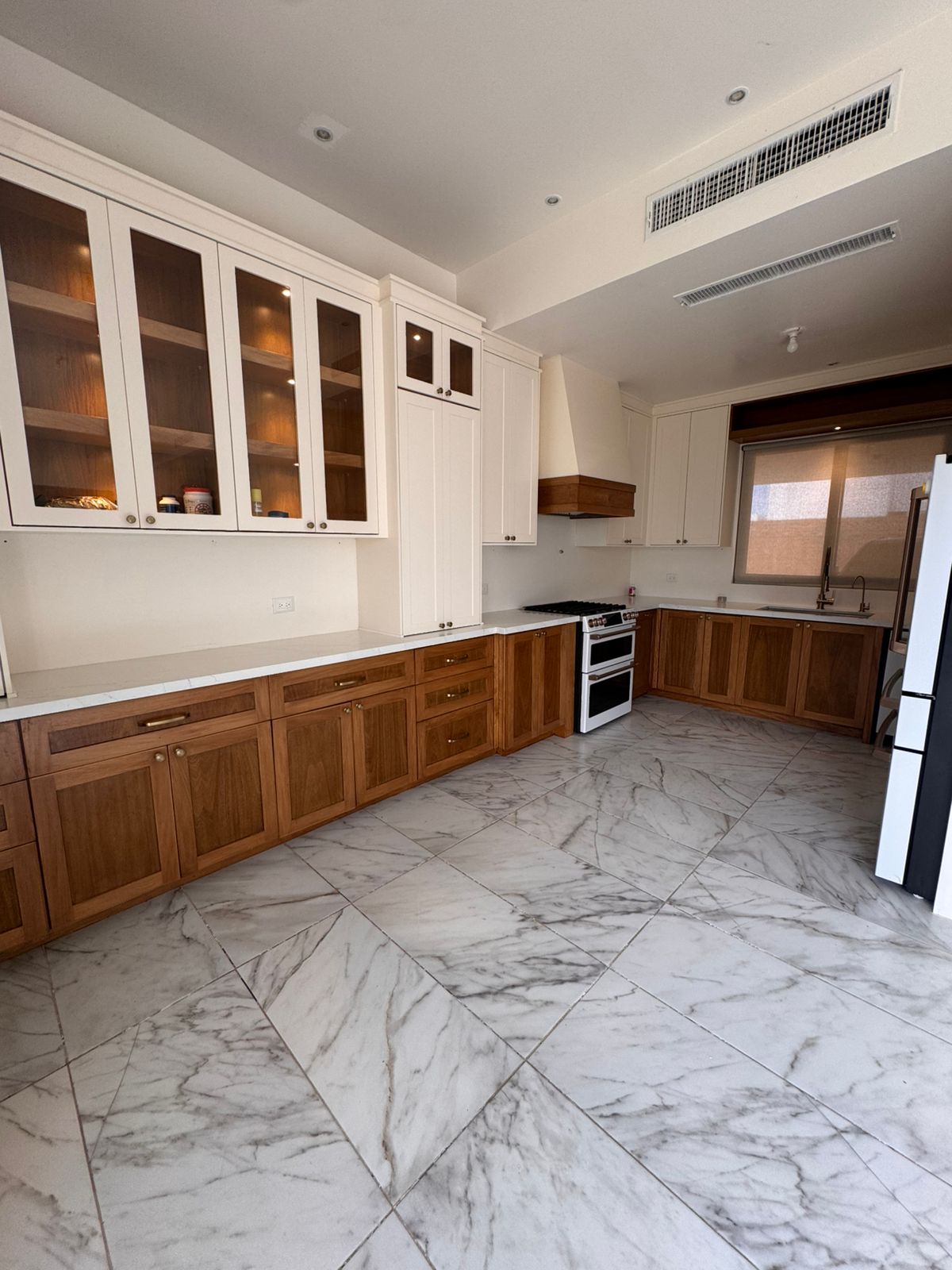 980592bb-110d-4059-a7f8-2d5d203c35f8