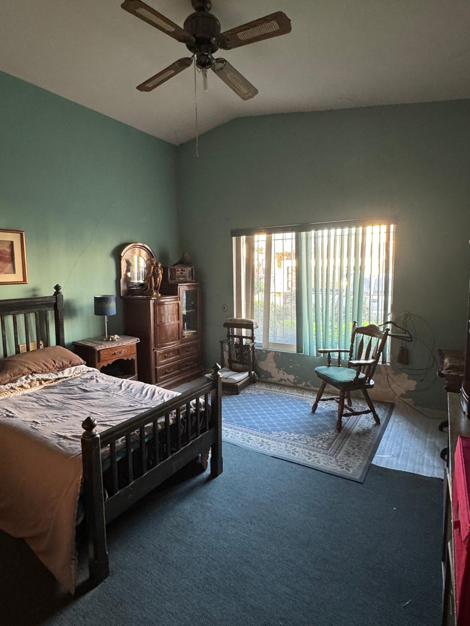 9dc742e5-b66e-4603-9554-4daa4ffbc72e