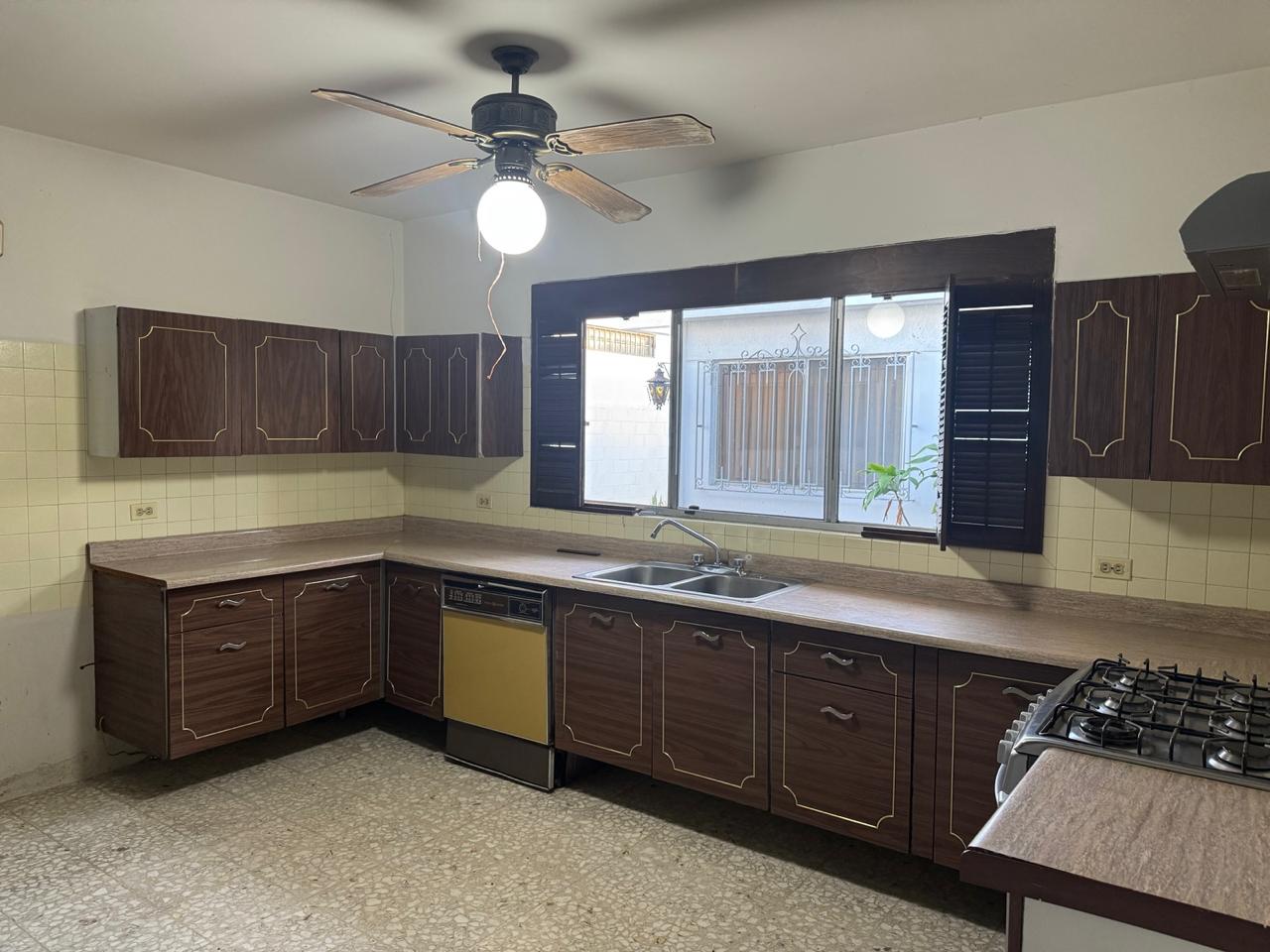 ac956eaf-ef28-4634-924f-c512eb8116bd