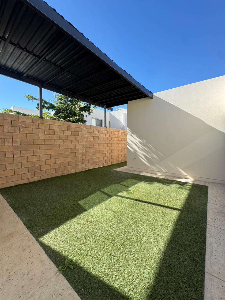 d28f5232-1962-4579-be92-5e410026e131