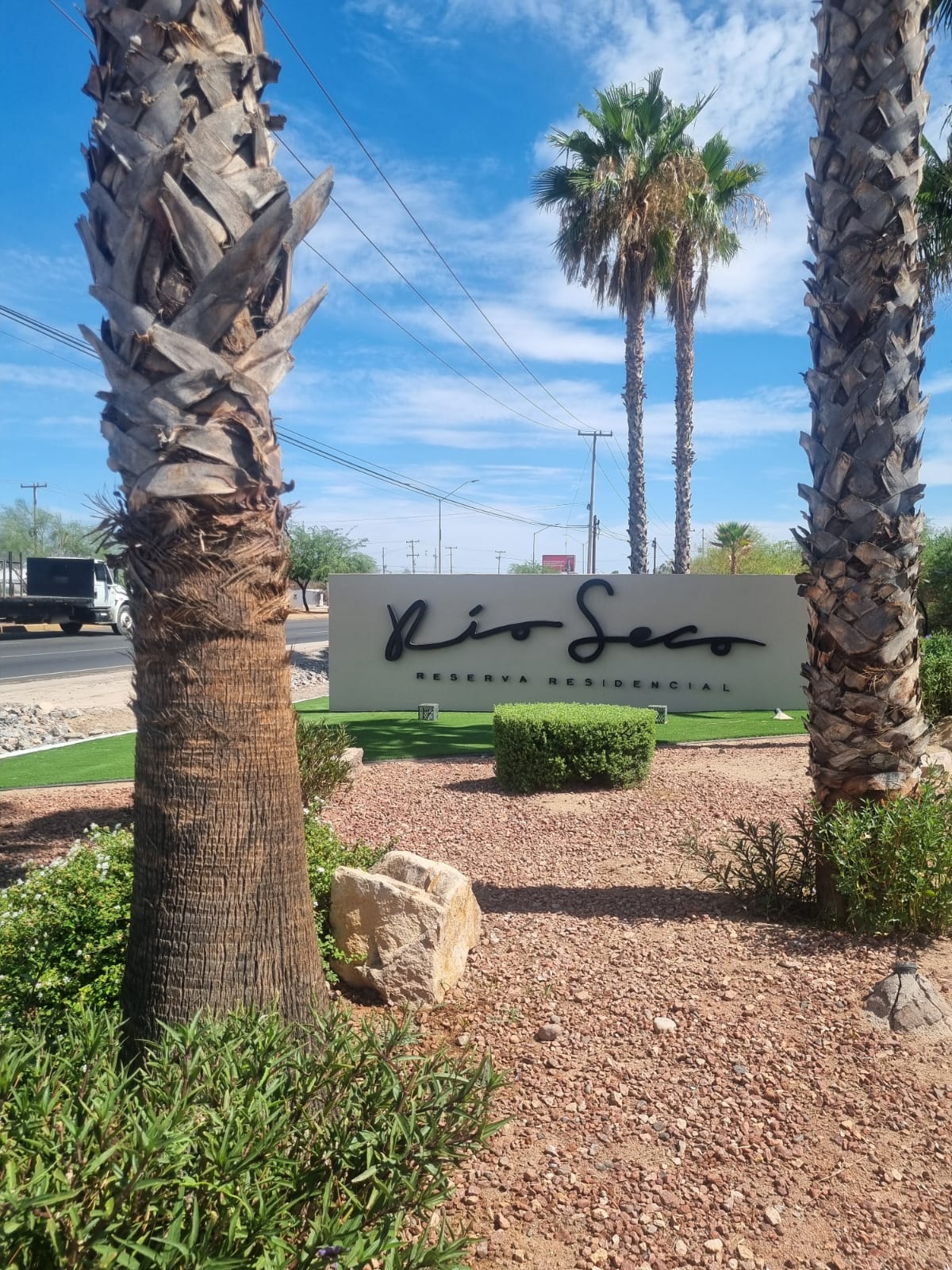 ee81bb5b-3714-4cd9-a3ce-2f22970bf9b9