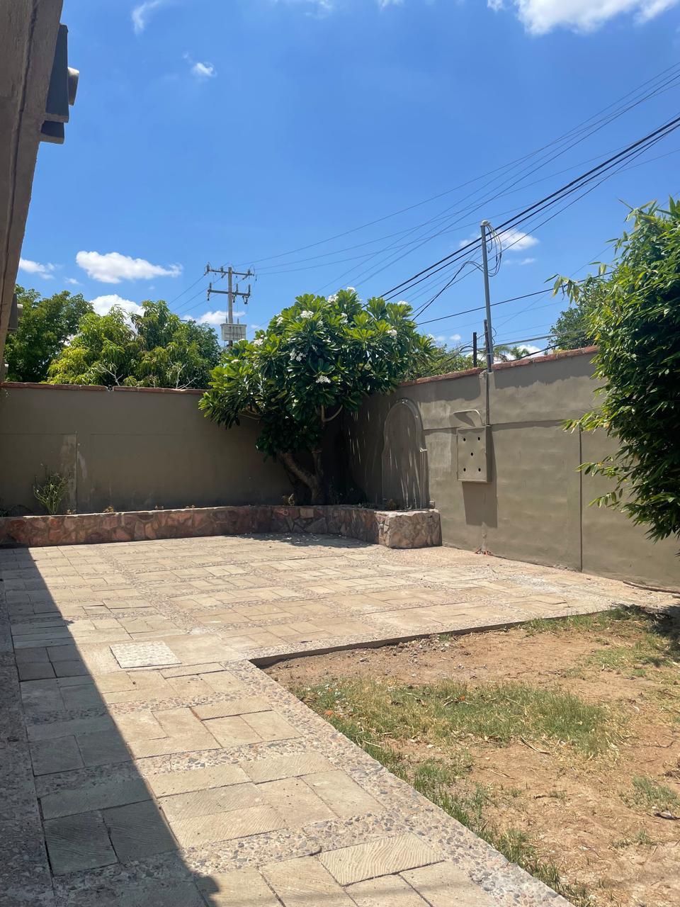 e405039e-15de-4cd1-9a2a-41973cdd370e