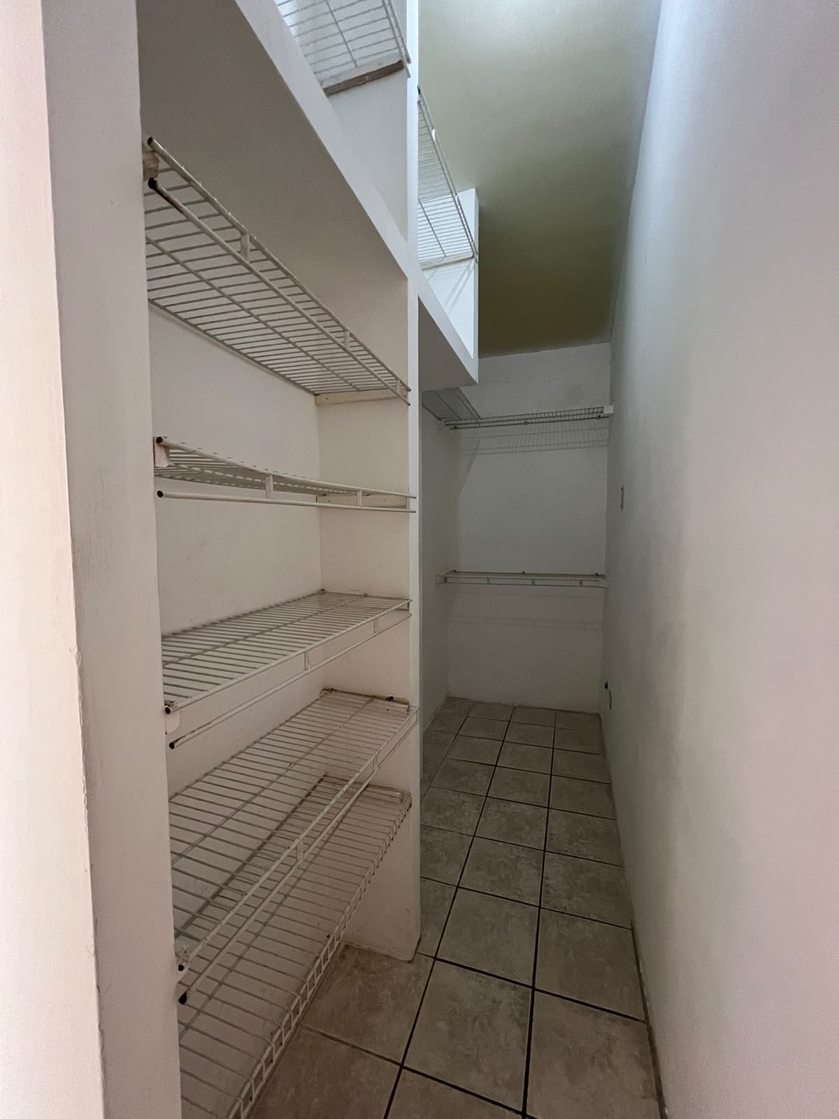 4b373897-2bd7-46ee-aa3a-7f530ea42132